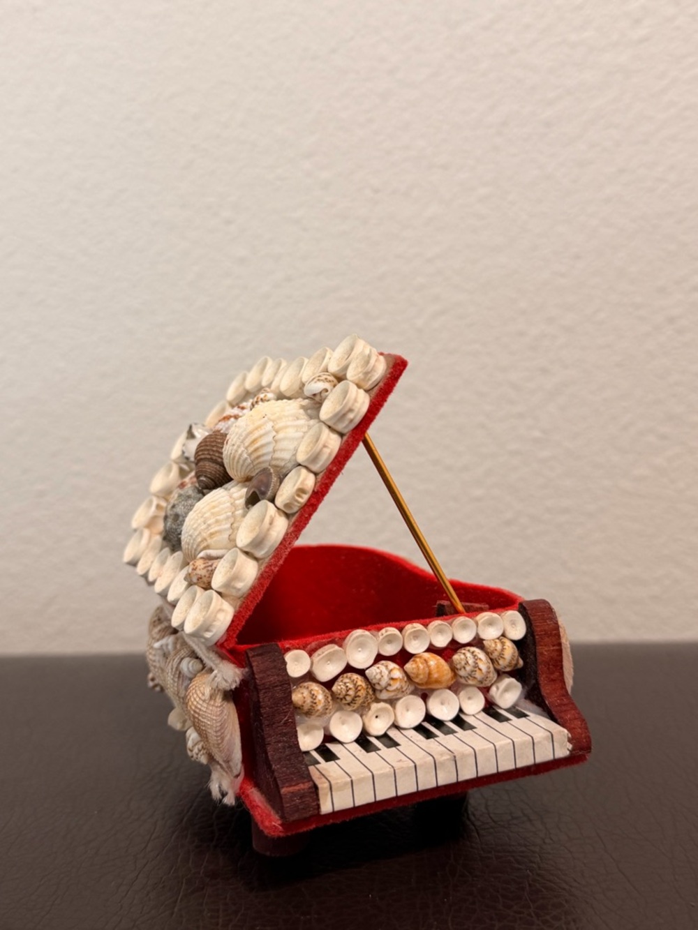 Handcrafted Red Shell Piano Trinket Box - Picture 1 of 5